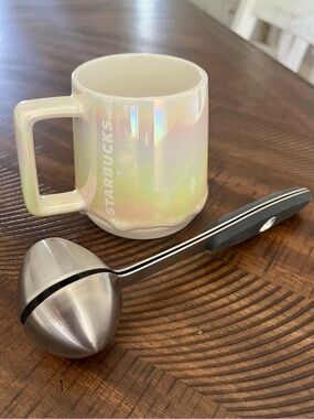 Starbucks 2019 Iridescent 12oz Ceramic Coffee Mug With Coffee Espresso Scoop